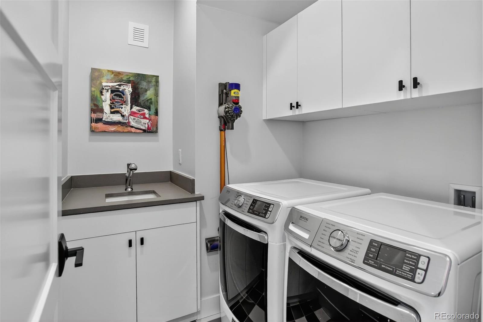 MLS Image #33 for 17 s washington street ,denver, Colorado