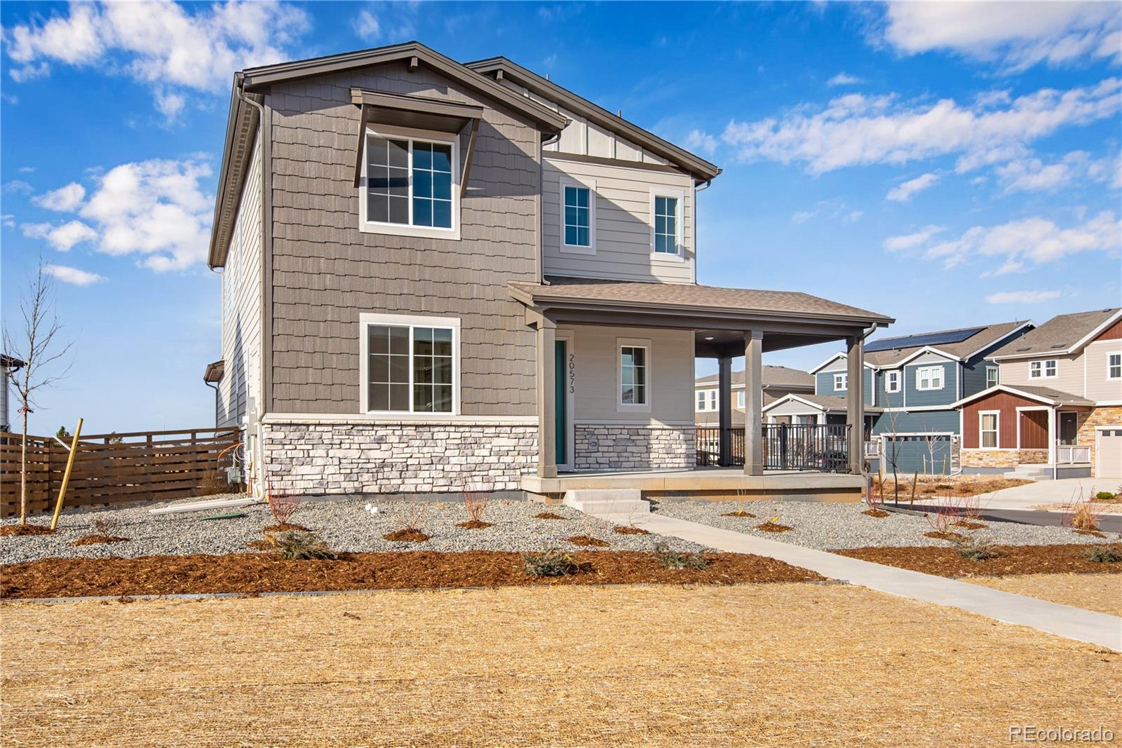 MLS Image #3 for 20573 e 57th avenue,aurora, Colorado