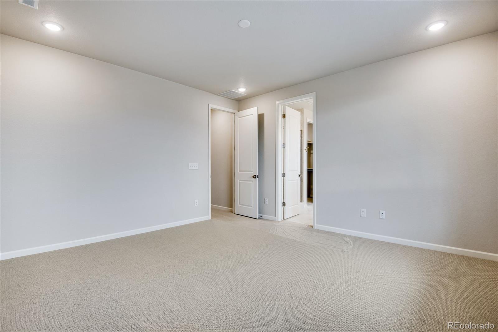 MLS Image #40 for 20573 e 57th avenue,aurora, Colorado