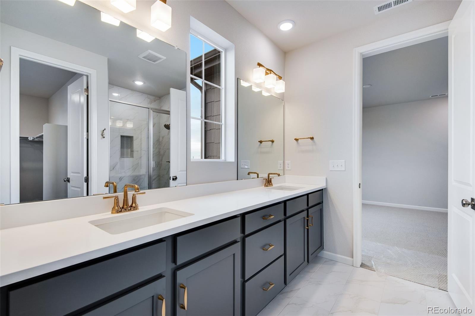 MLS Image #43 for 20573 e 57th avenue,aurora, Colorado