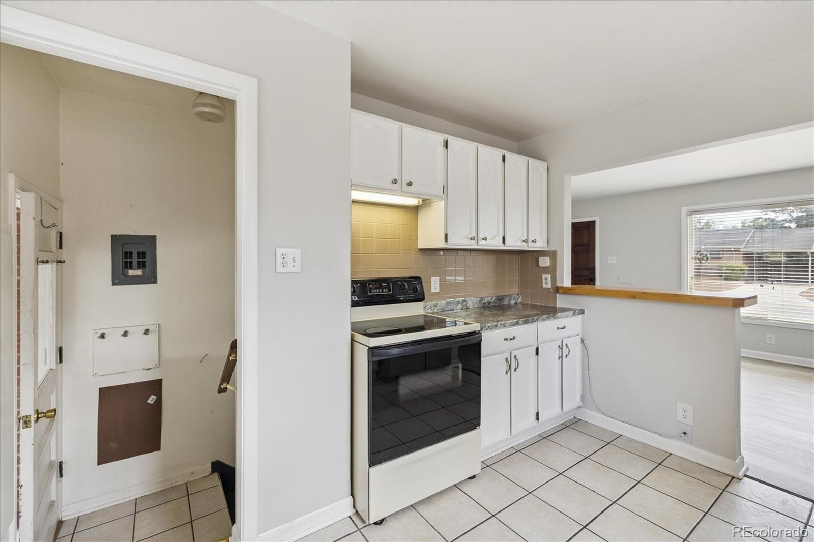 MLS Image #11 for 7663  navajo street,denver, Colorado