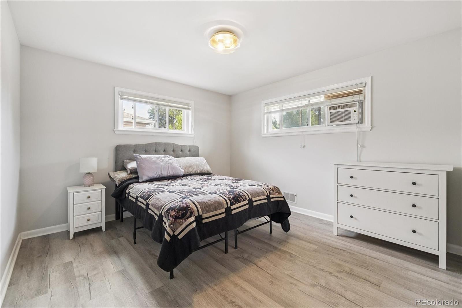 MLS Image #13 for 7663  navajo street,denver, Colorado