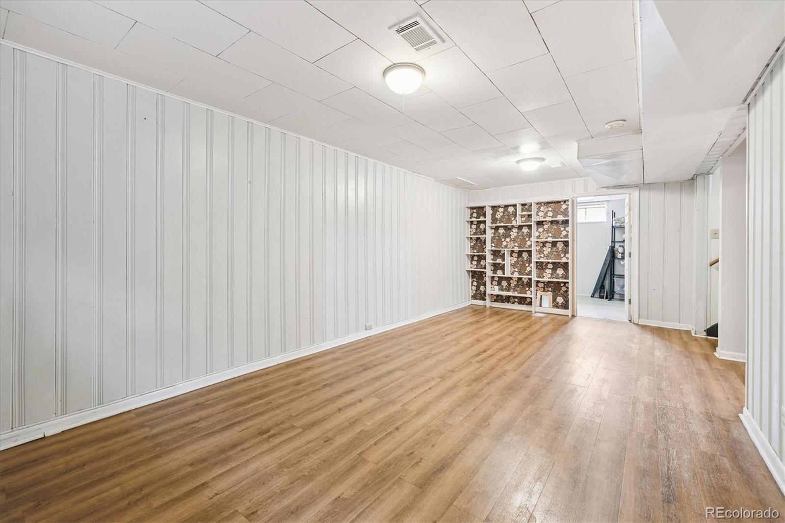 MLS Image #15 for 7663  navajo street,denver, Colorado