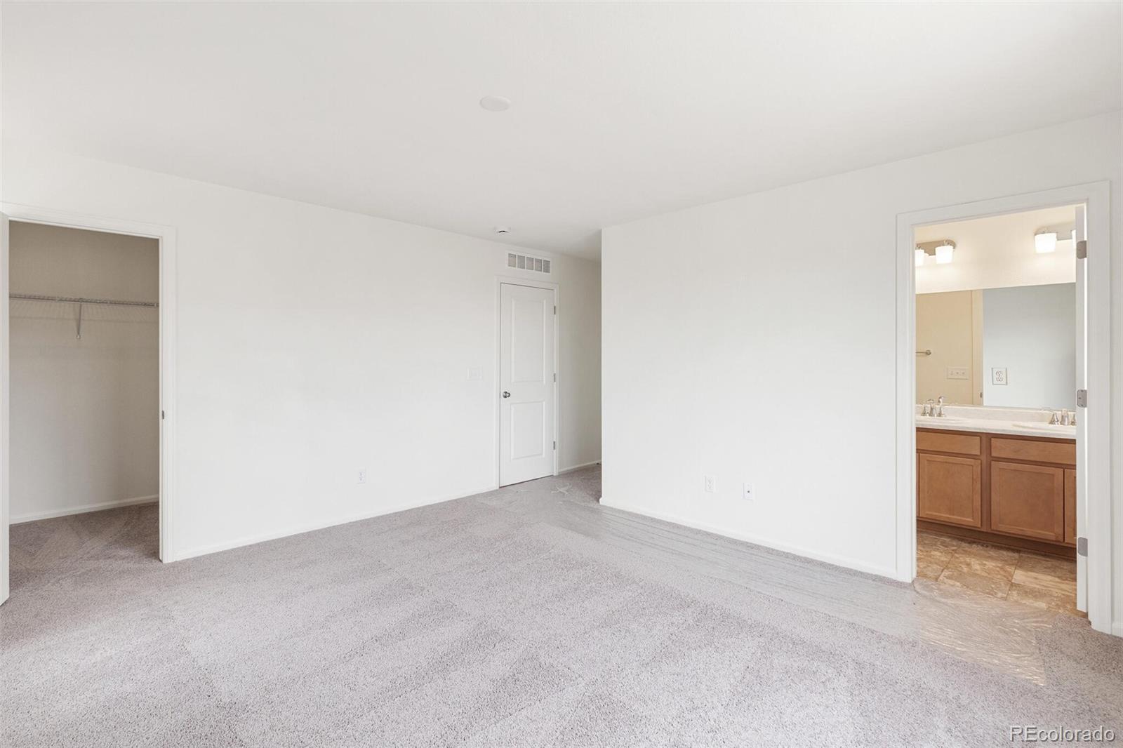 MLS Image #20 for 28650 e 6th place,watkins, Colorado