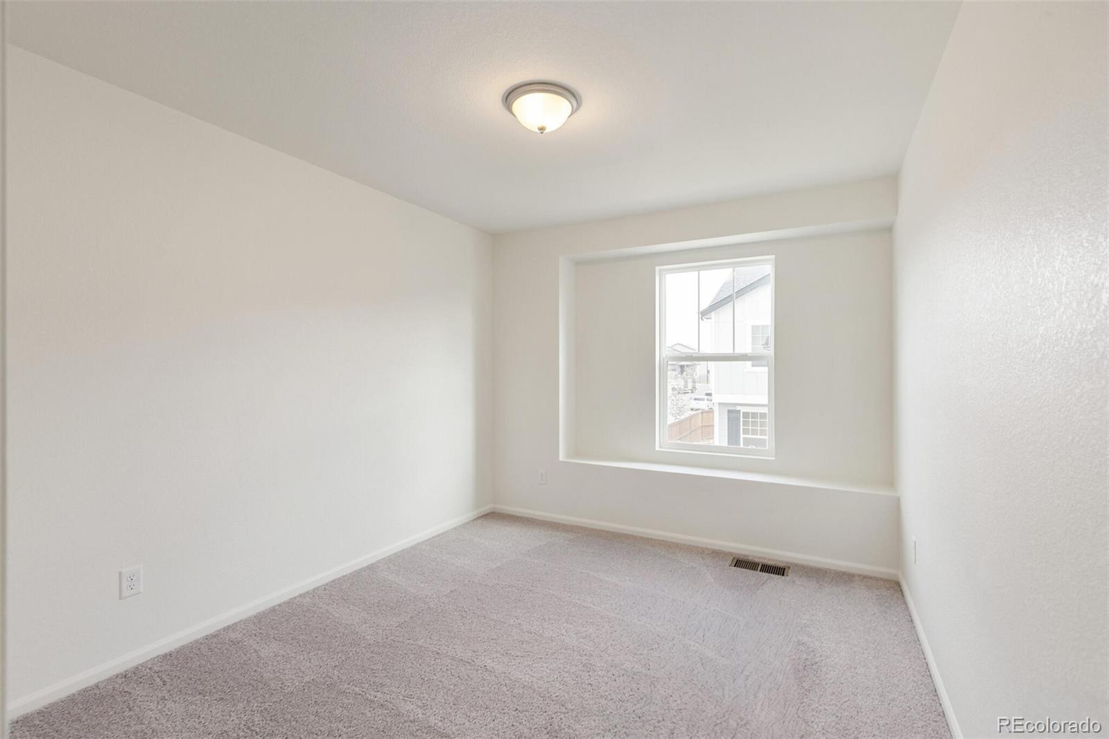 MLS Image #23 for 28650 e 6th place,watkins, Colorado