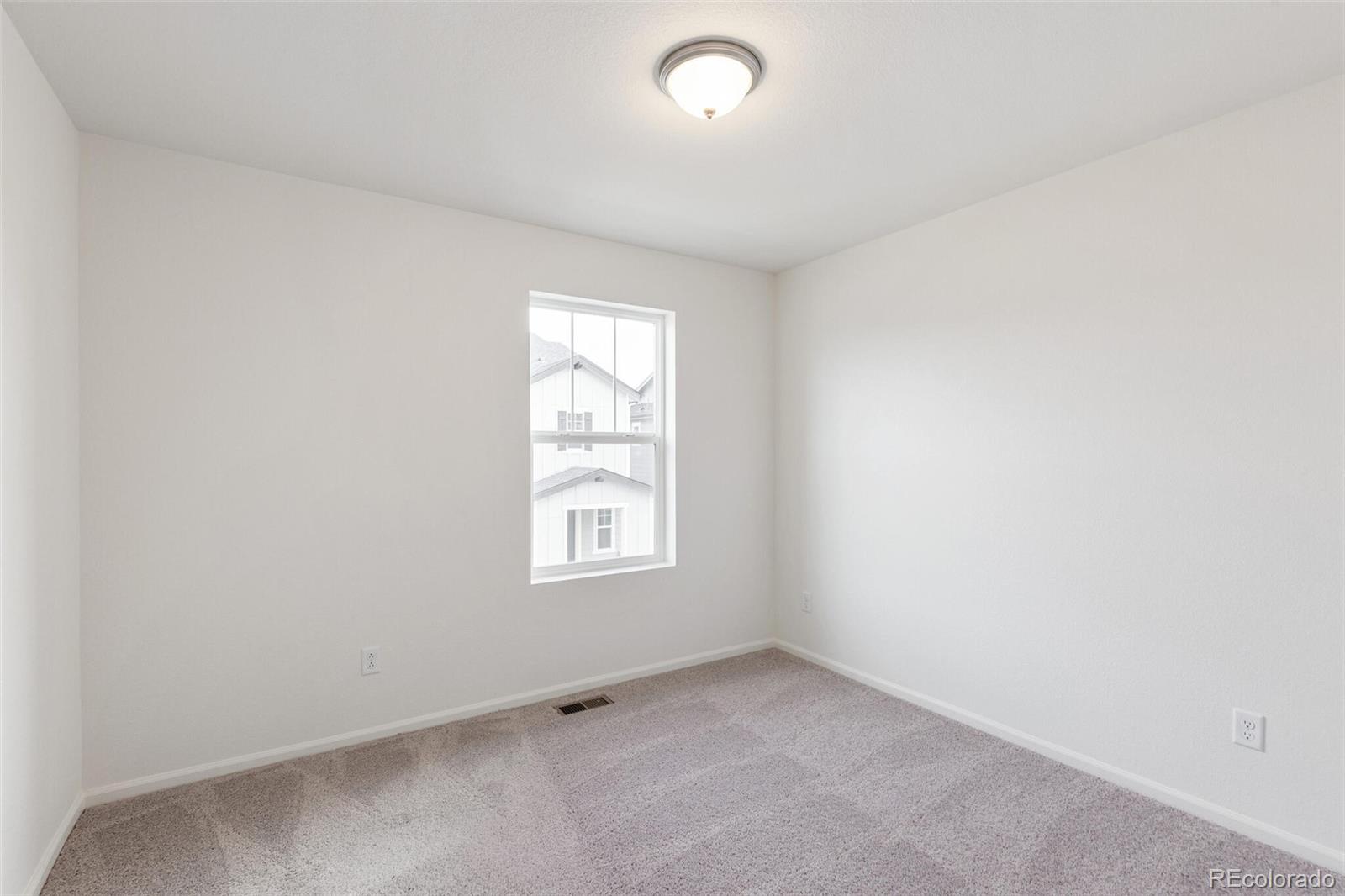 MLS Image #24 for 28650 e 6th place,watkins, Colorado