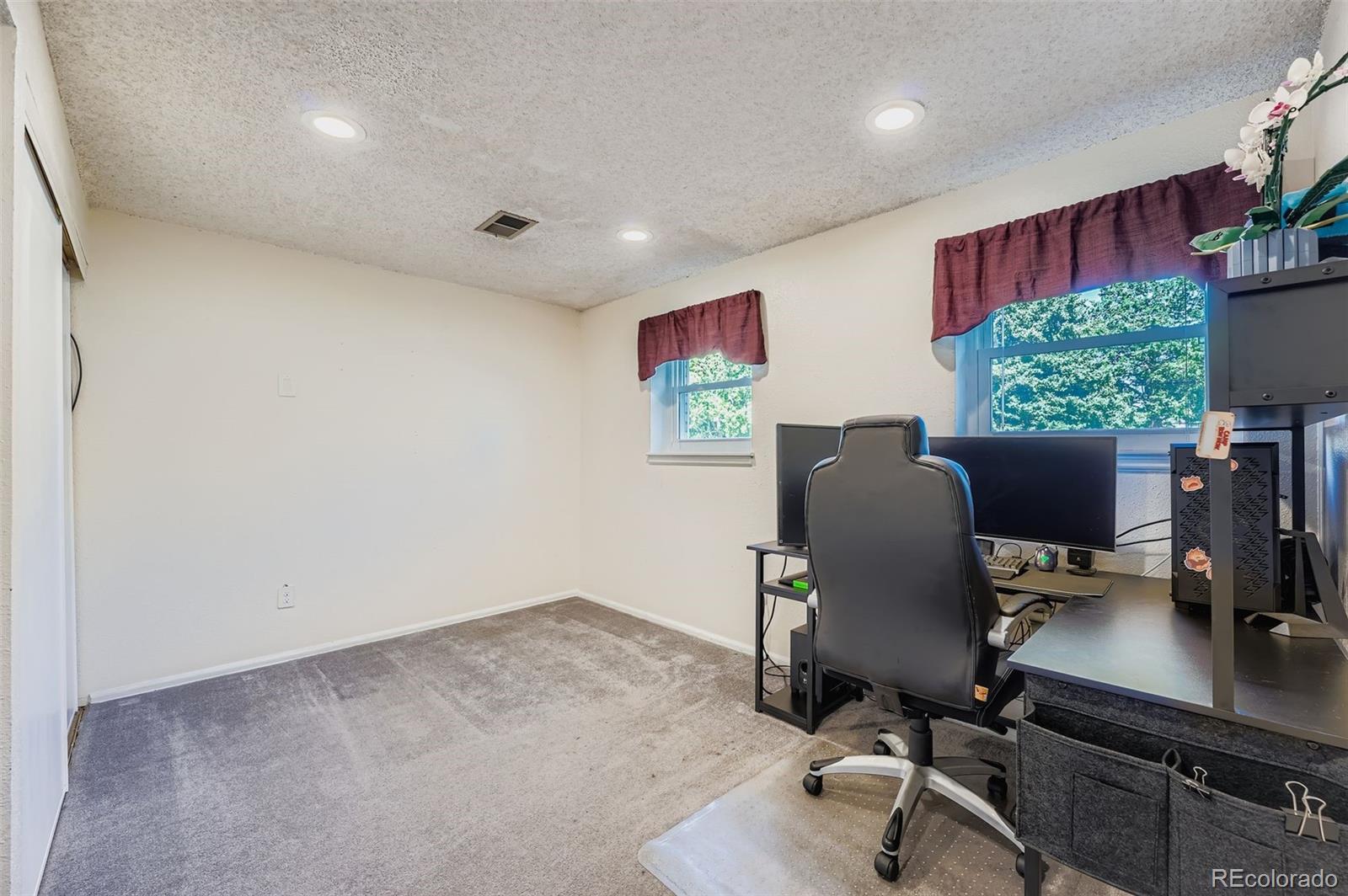 MLS Image #16 for 16026 e warren place,aurora, Colorado