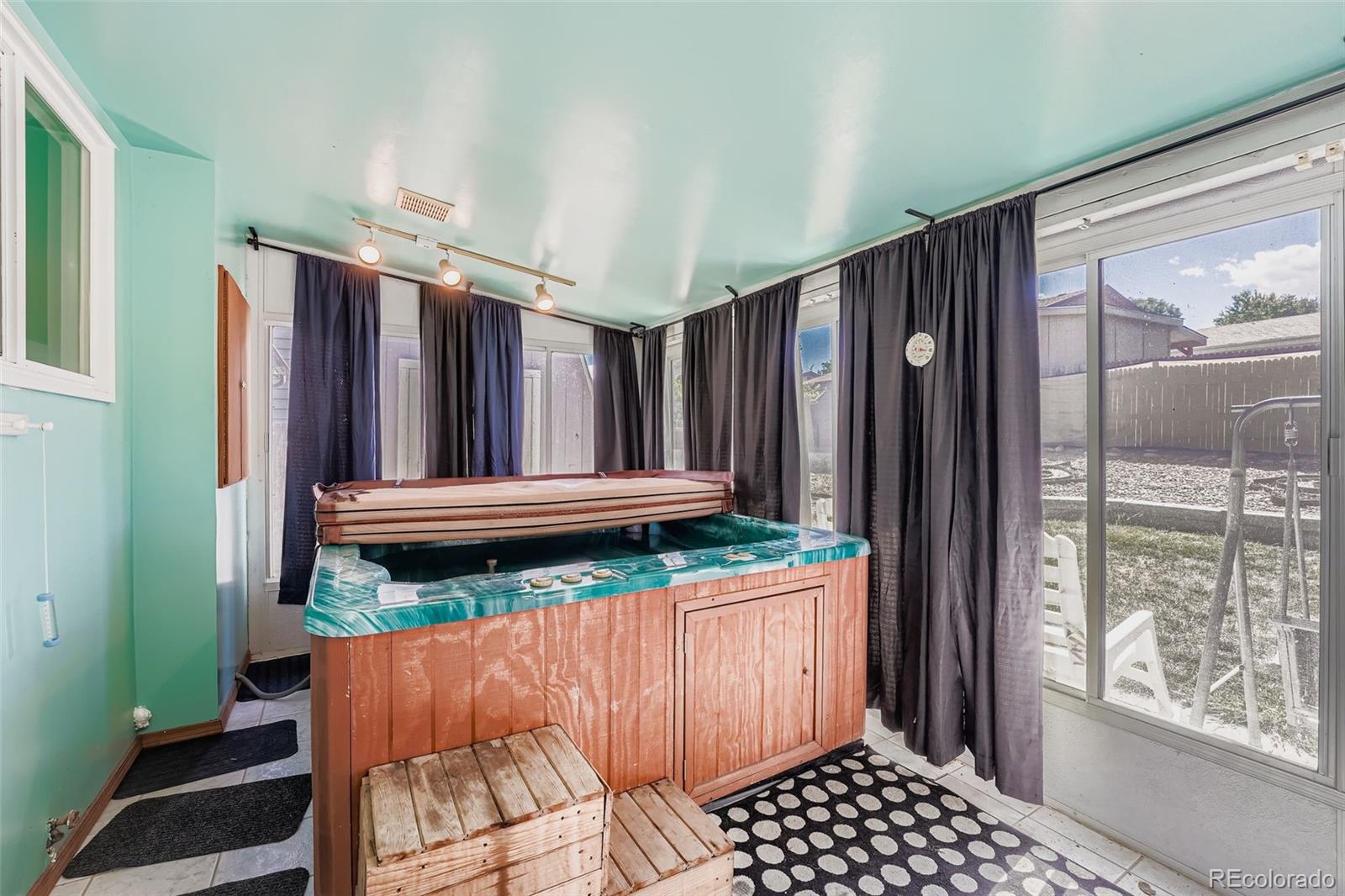 MLS Image #18 for 16026 e warren place,aurora, Colorado