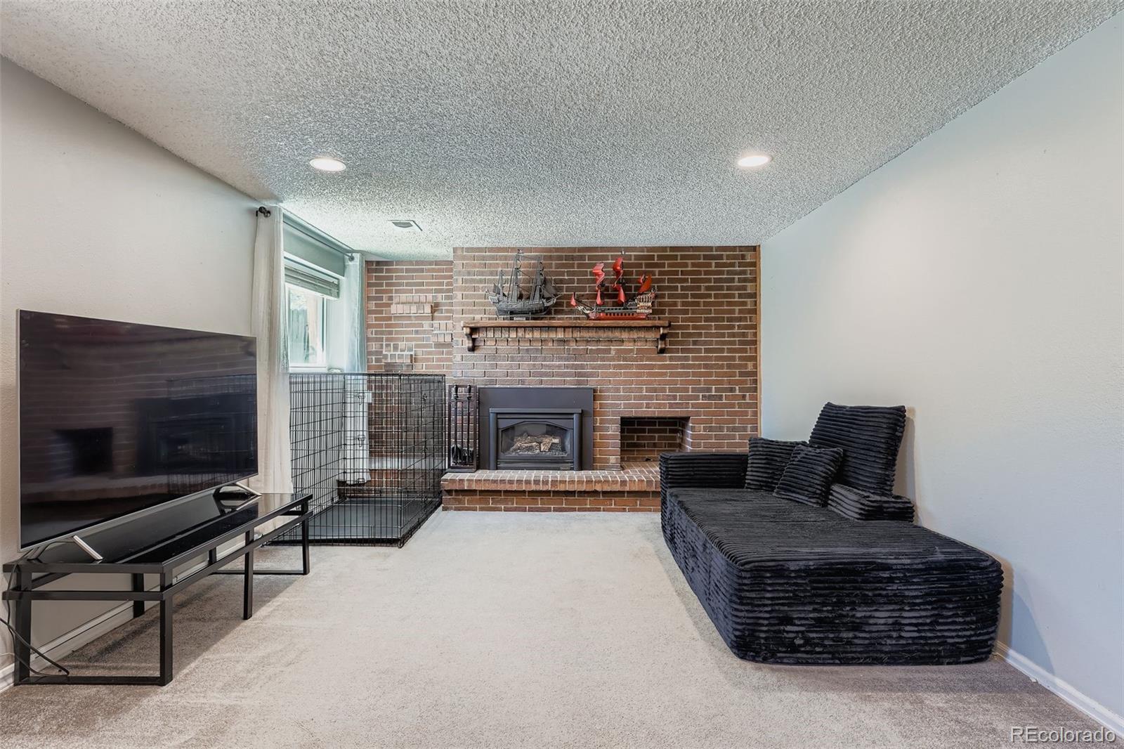 MLS Image #8 for 16026 e warren place,aurora, Colorado
