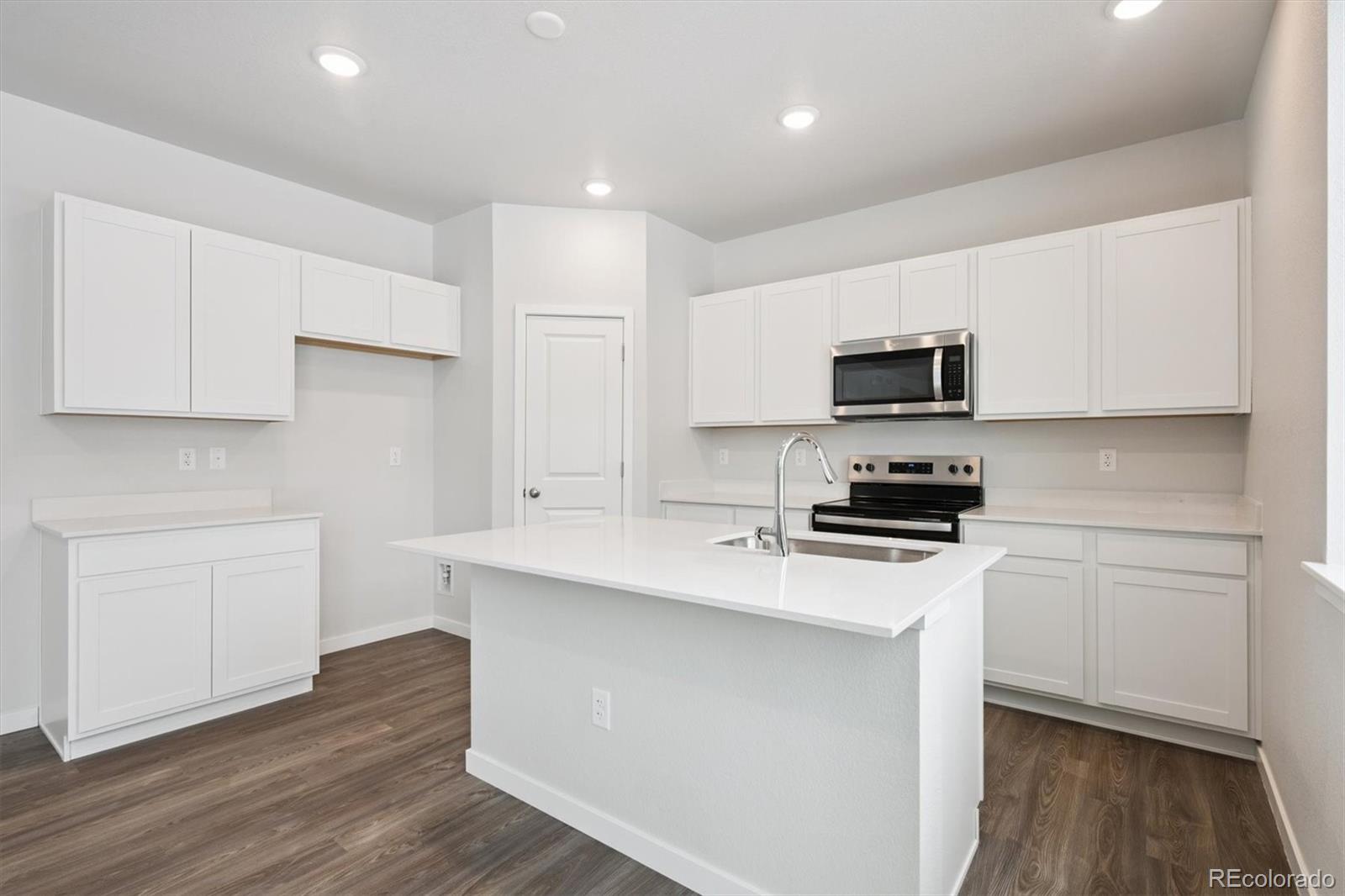 MLS Image #7 for 3343 n irvington street,aurora, Colorado