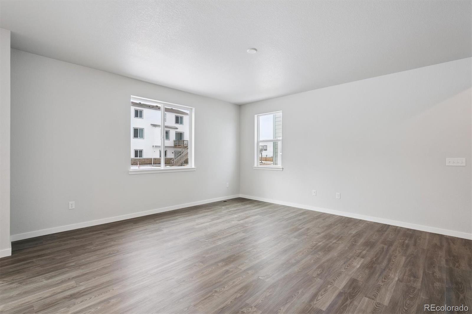 MLS Image #8 for 3343 n irvington street,aurora, Colorado