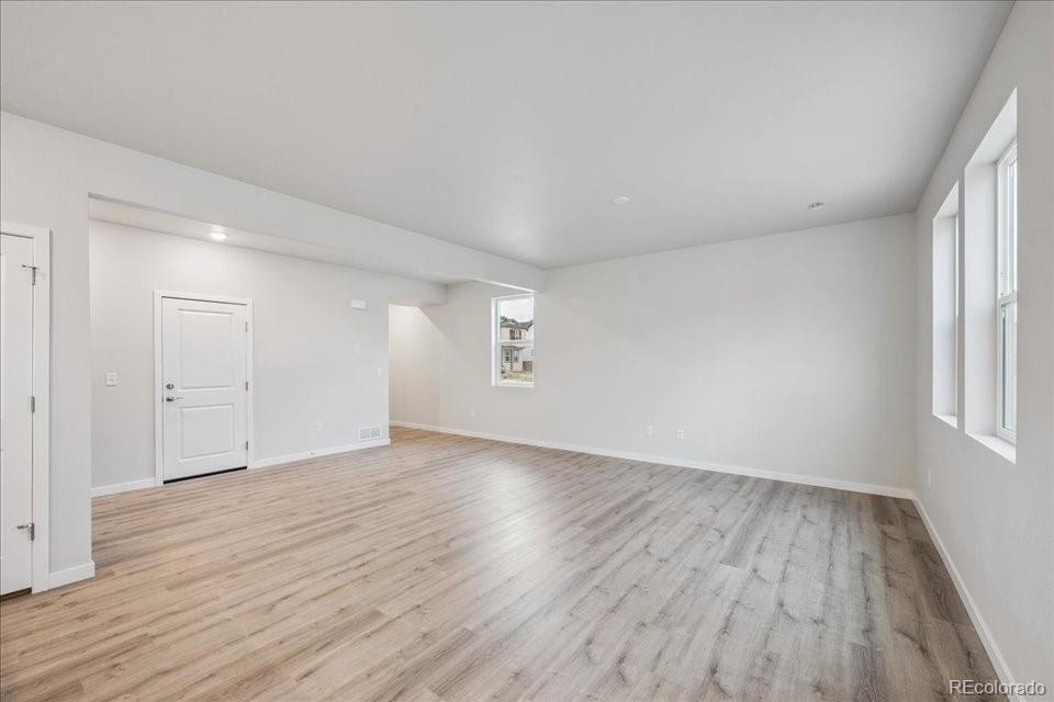 MLS Image #10 for 2146  flower blossom avenue,brighton, Colorado