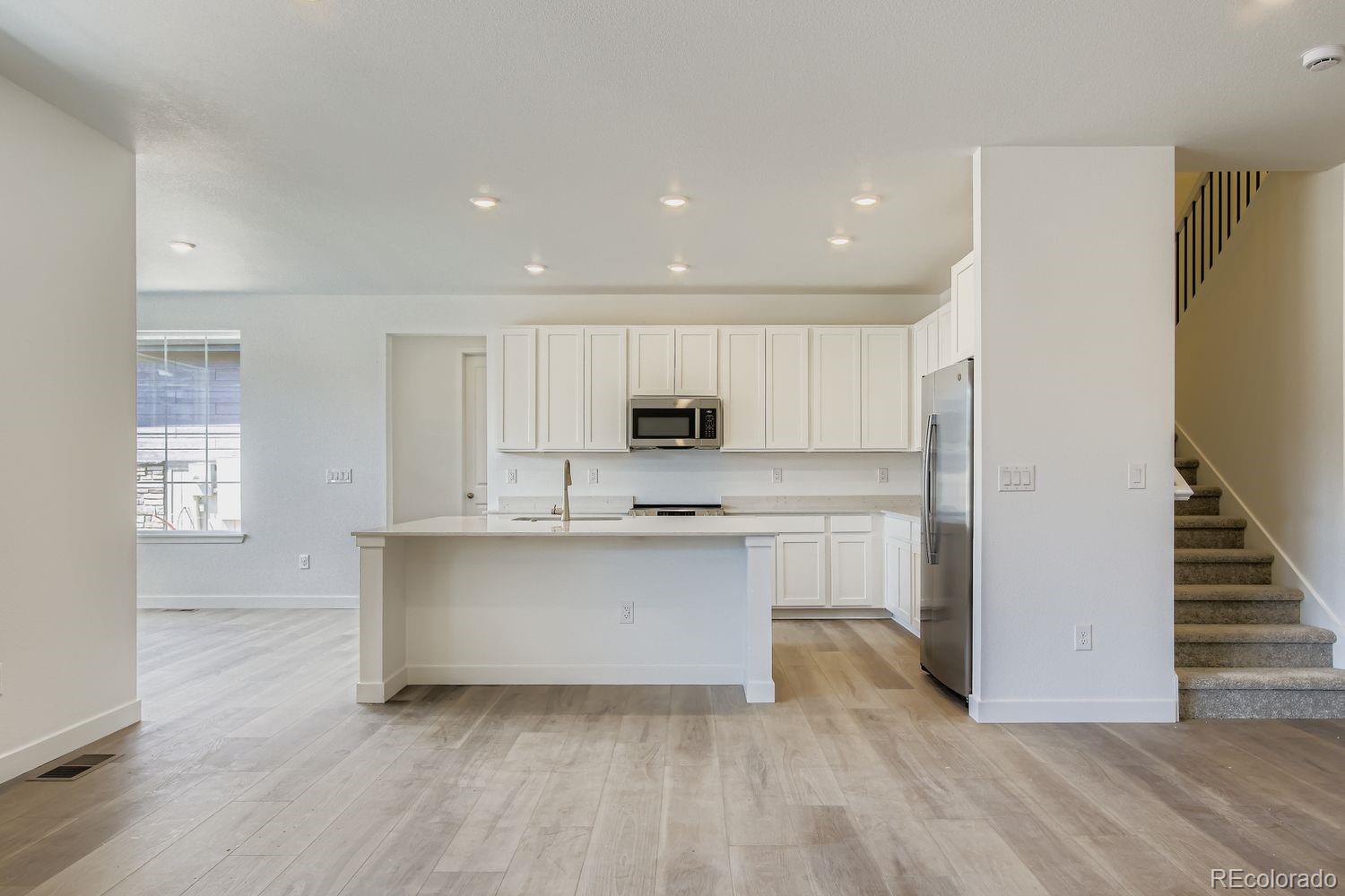 MLS Image #3 for 12750 w glasgow place,littleton, Colorado