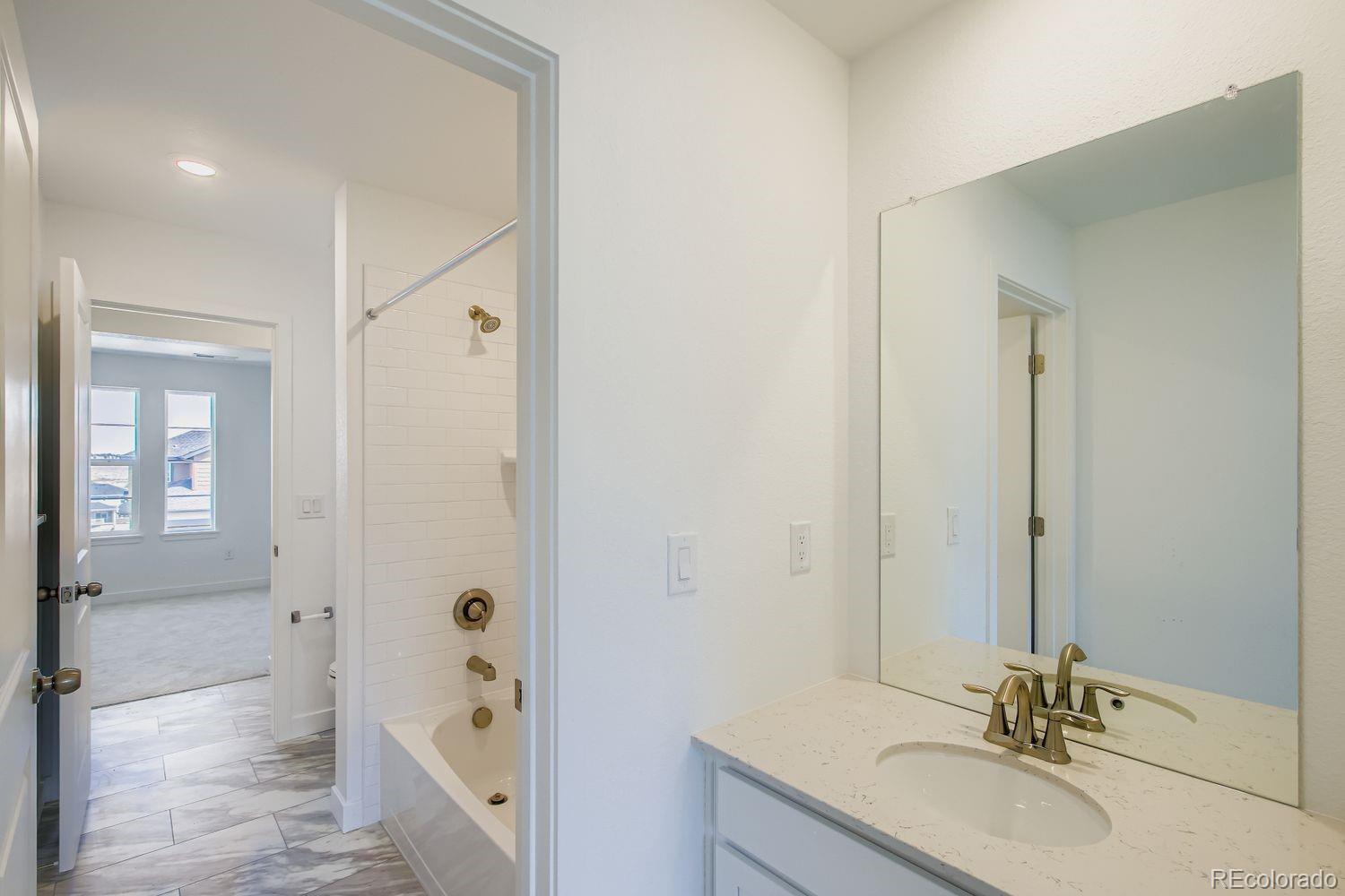 MLS Image #9 for 12750 w glasgow place,littleton, Colorado