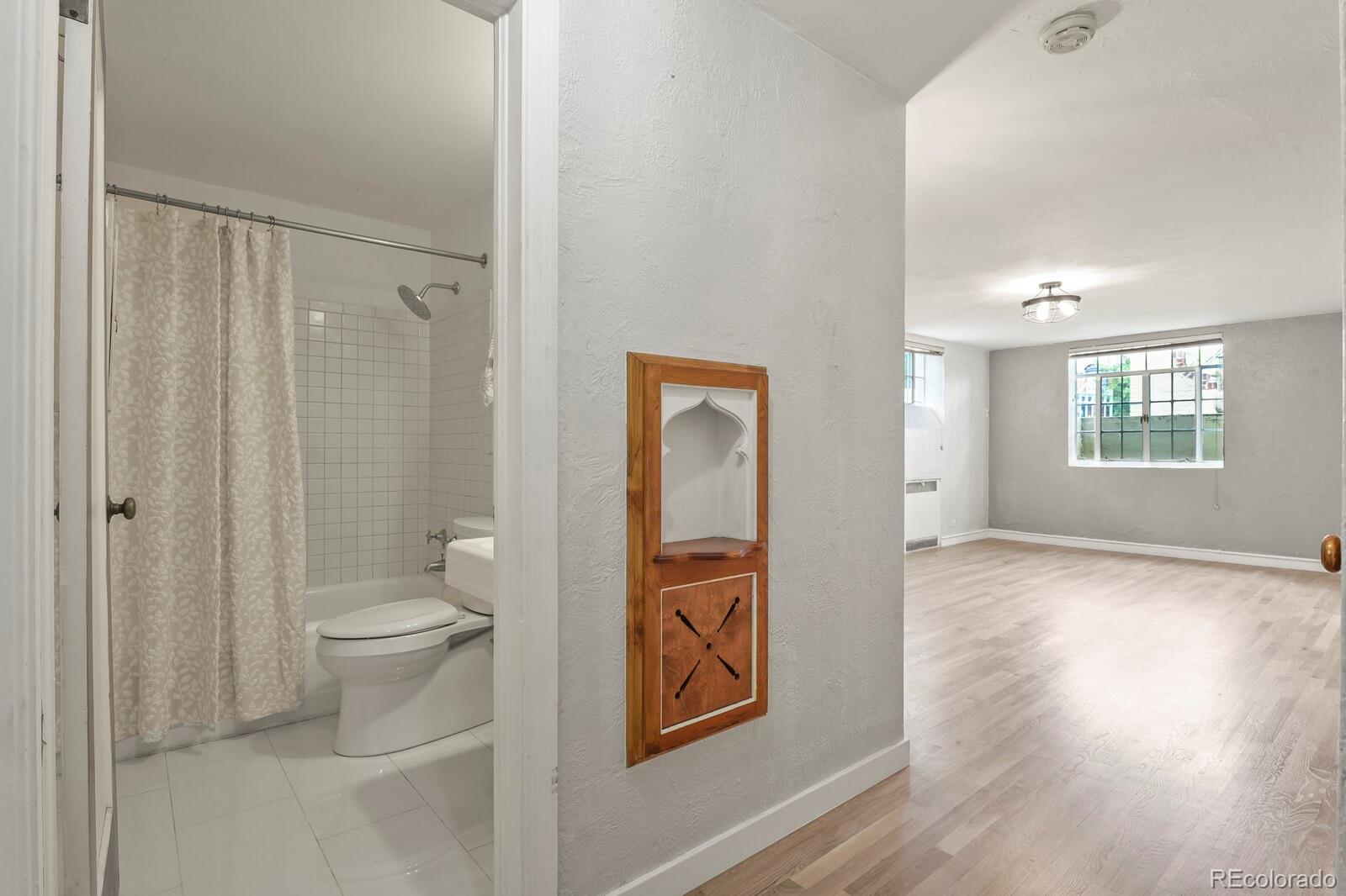 MLS Image #14 for 485 s logan street 11,denver, Colorado