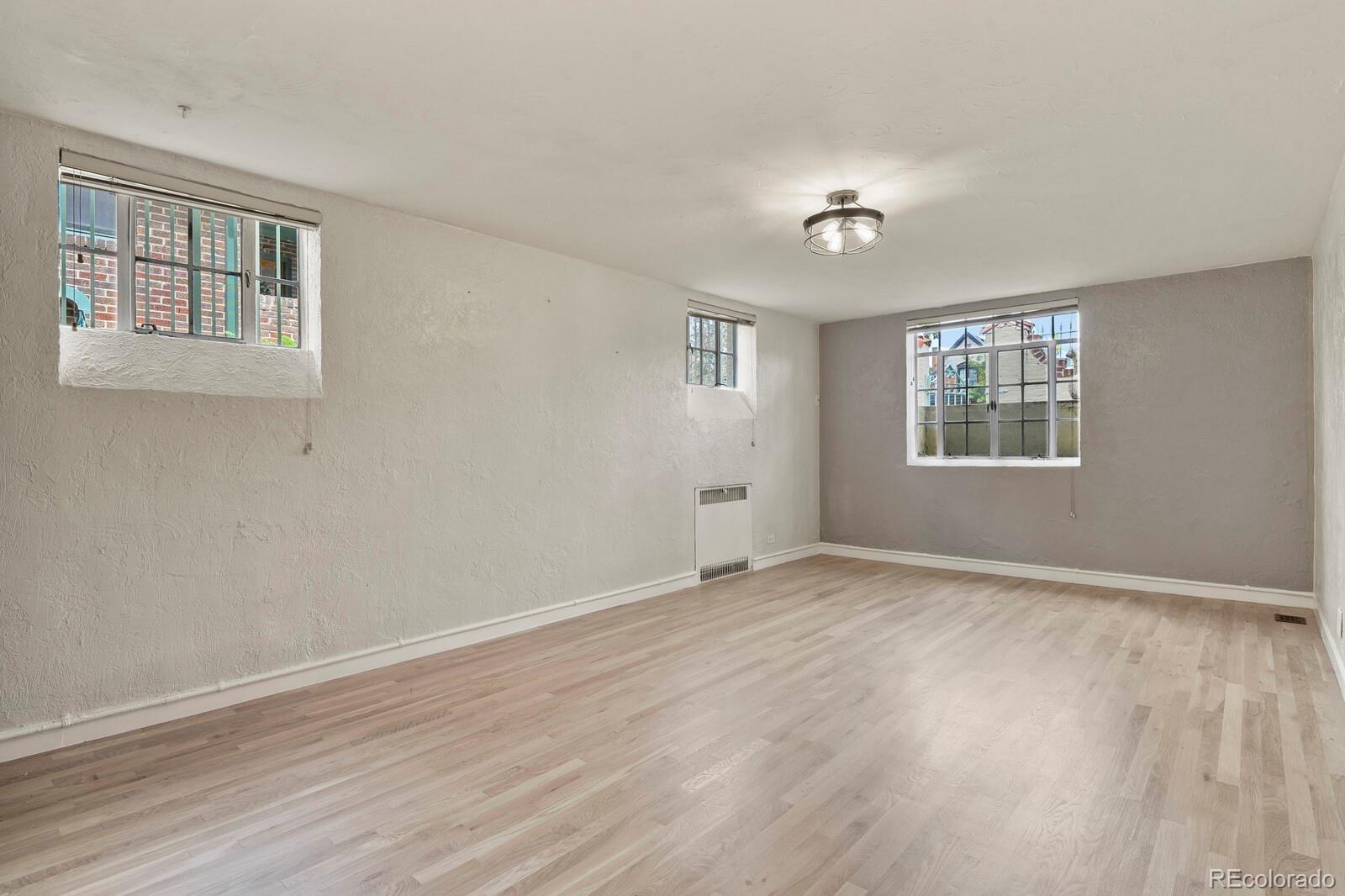 MLS Image #19 for 485 s logan street 11,denver, Colorado