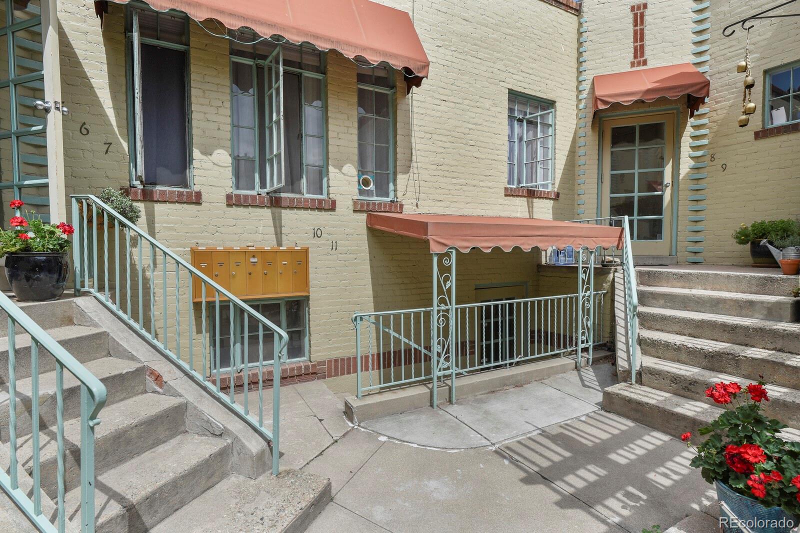 MLS Image #3 for 485 s logan street 11,denver, Colorado