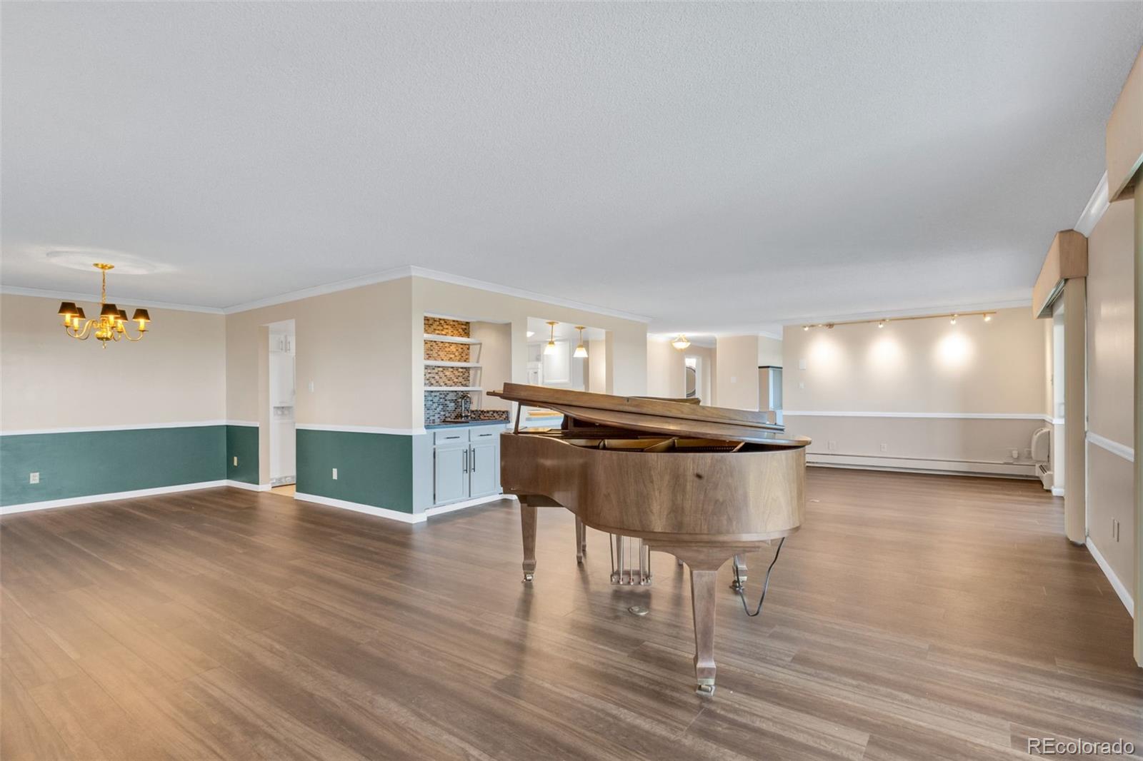 MLS Image #4 for 14390 e marina drive 606,aurora, Colorado