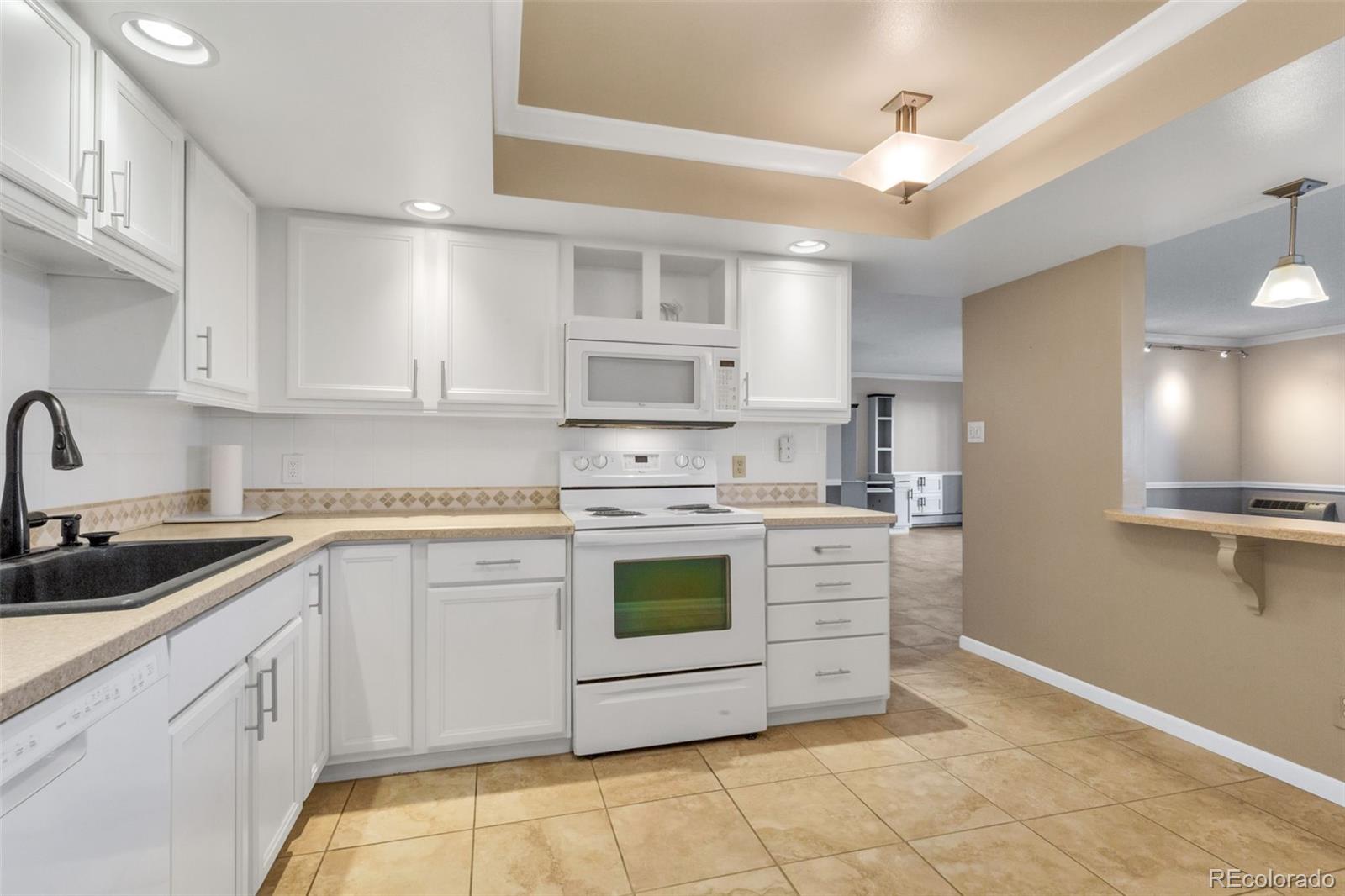 MLS Image #8 for 14390 e marina drive 606,aurora, Colorado