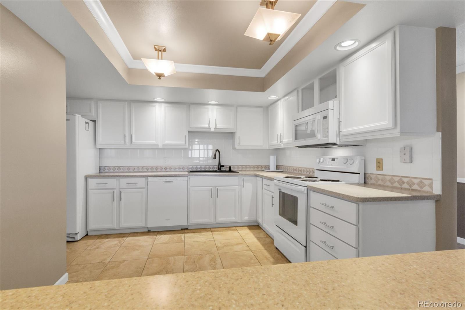MLS Image #9 for 14390 e marina drive 606,aurora, Colorado