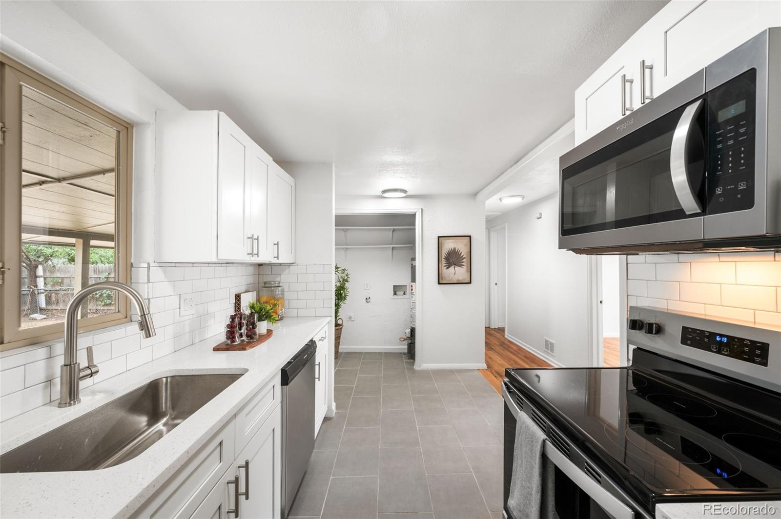 MLS Image #6 for 7560  monaco street,commerce city, Colorado