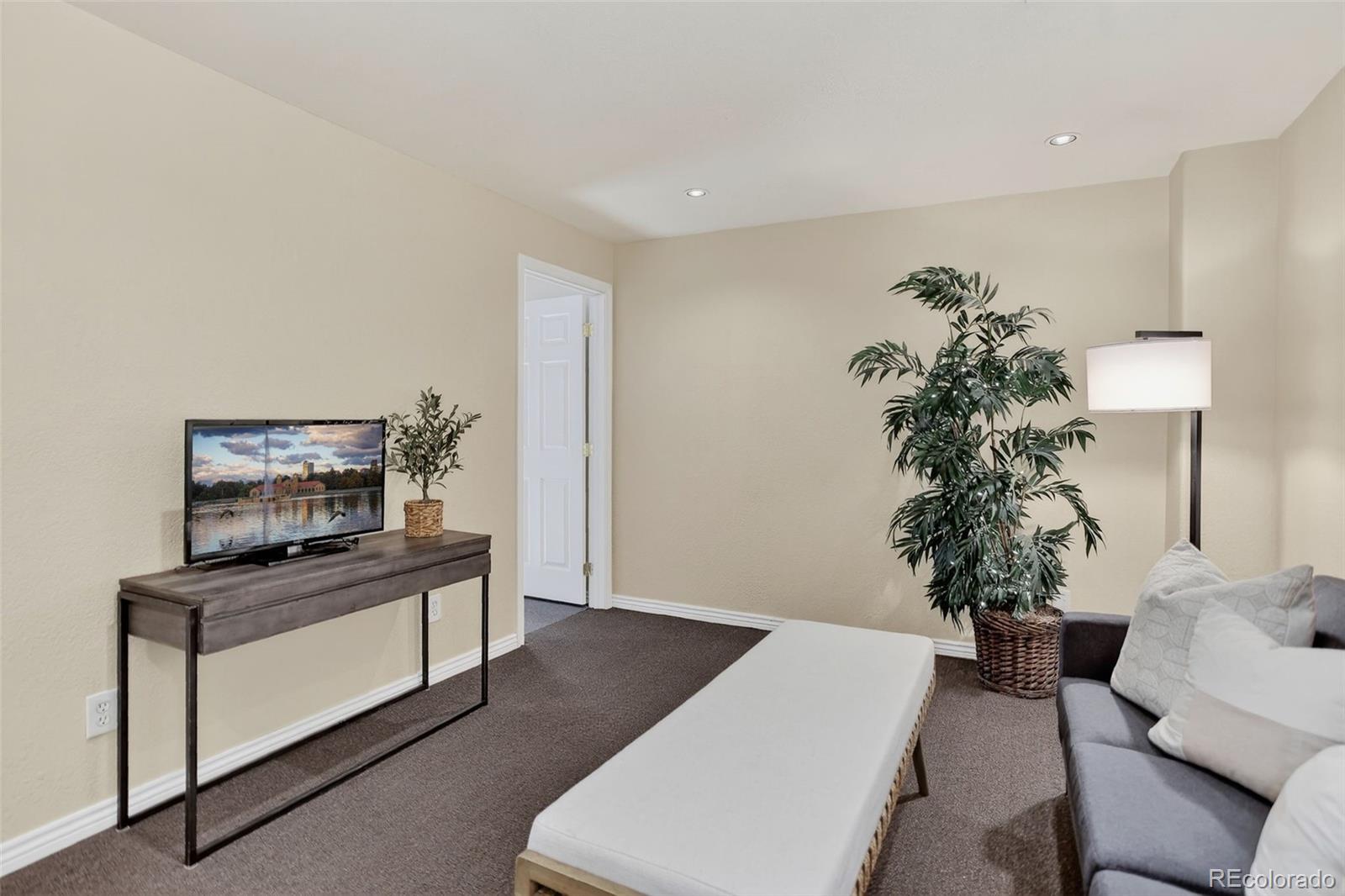 MLS Image #29 for 6068 w utah lane,lakewood, Colorado