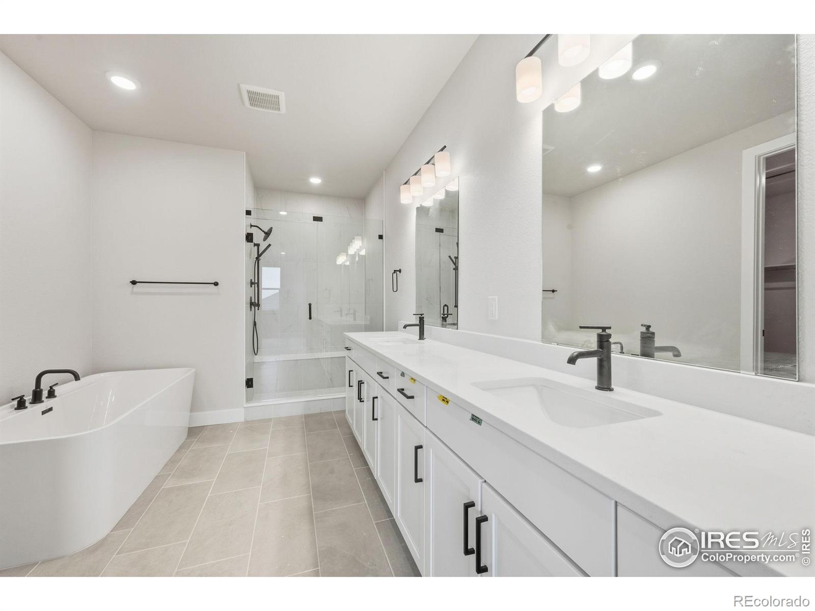 MLS Image #8 for 1675  sundown run drive,windsor, Colorado