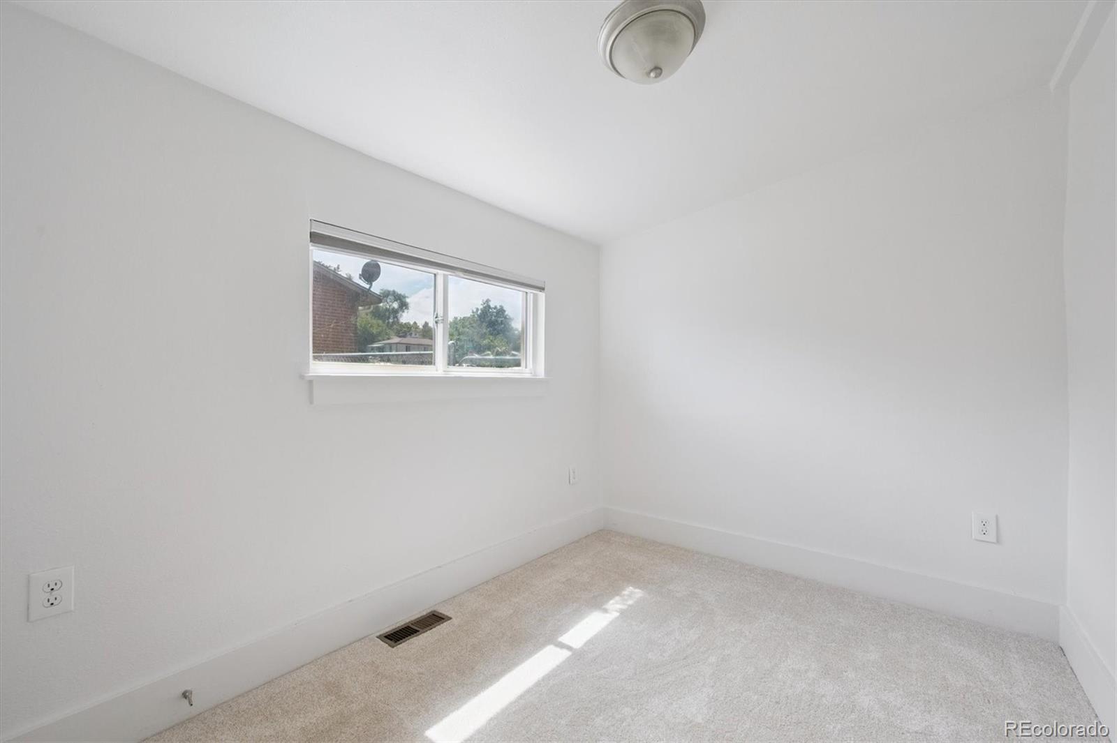 MLS Image #14 for 112  newton street,denver, Colorado