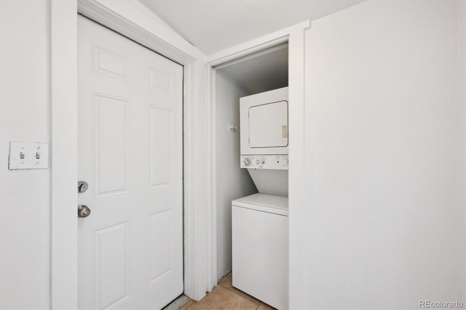 MLS Image #15 for 112  newton street,denver, Colorado