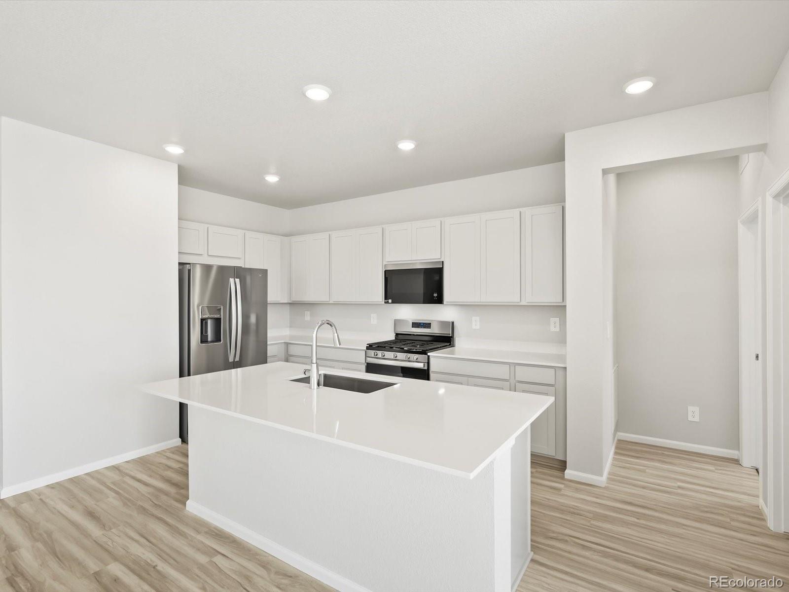 MLS Image #12 for 17558 e 90th place,commerce city, Colorado