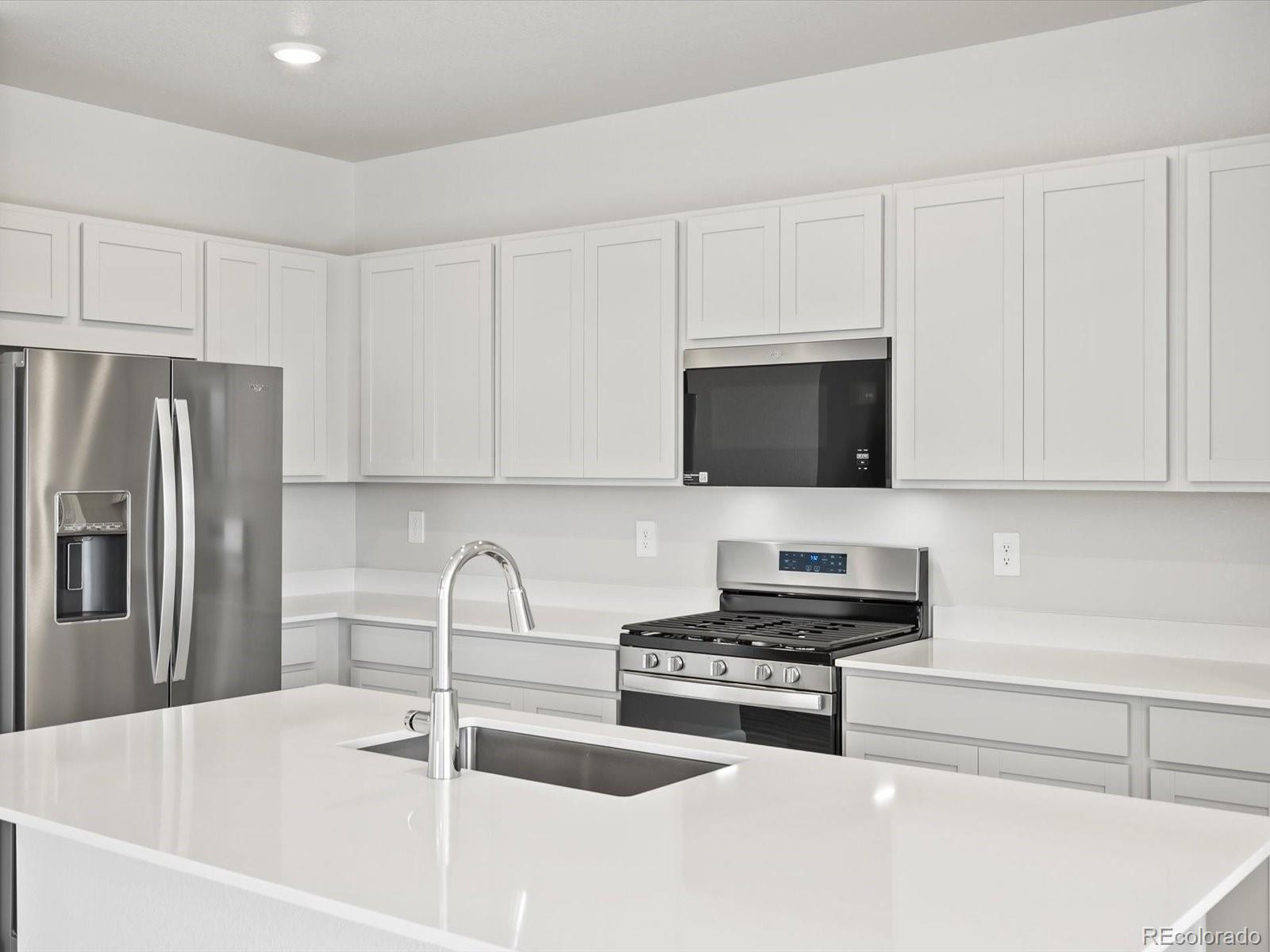 MLS Image #13 for 17558 e 90th place,commerce city, Colorado