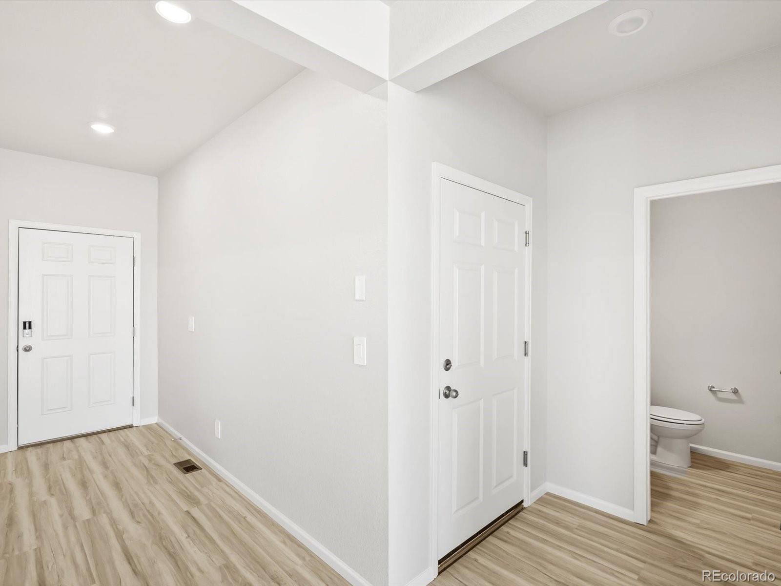 MLS Image #7 for 17558 e 90th place,commerce city, Colorado