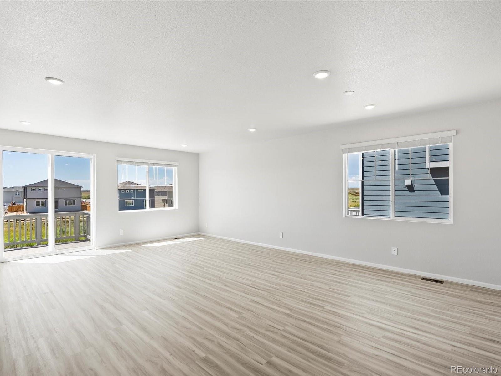MLS Image #8 for 17558 e 90th place,commerce city, Colorado