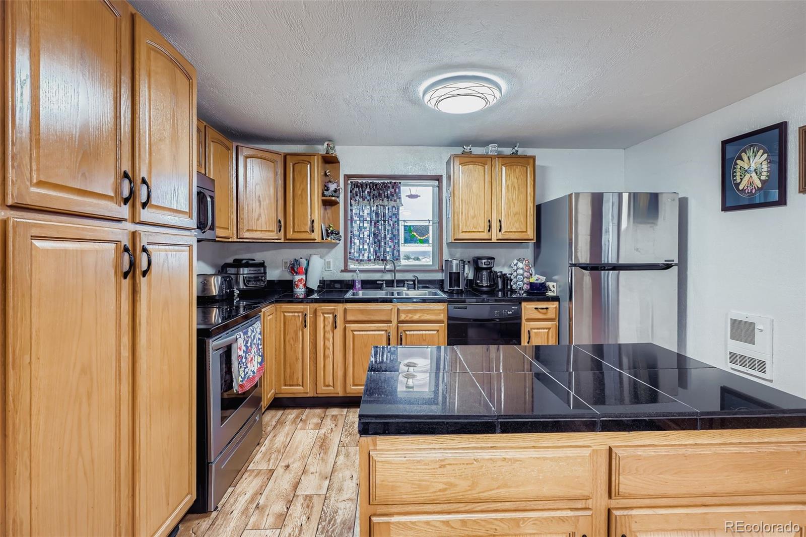 MLS Image #10 for 36888  view ridge drive,elizabeth, Colorado