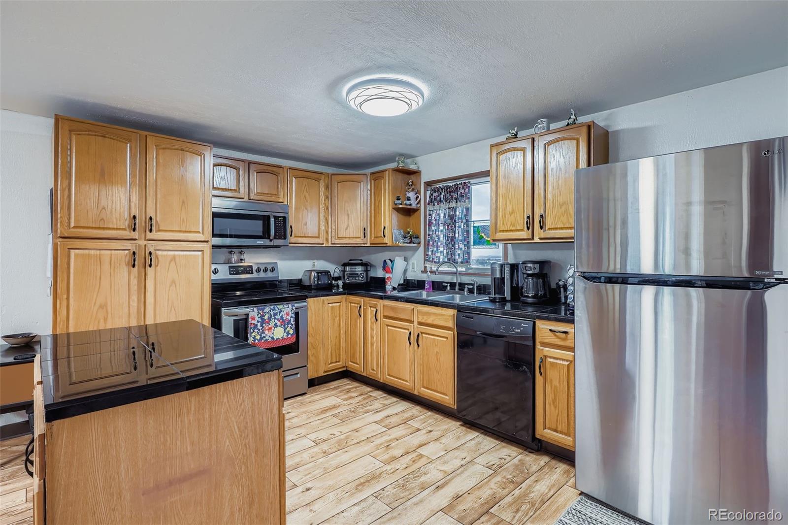 MLS Image #9 for 36888  view ridge drive,elizabeth, Colorado