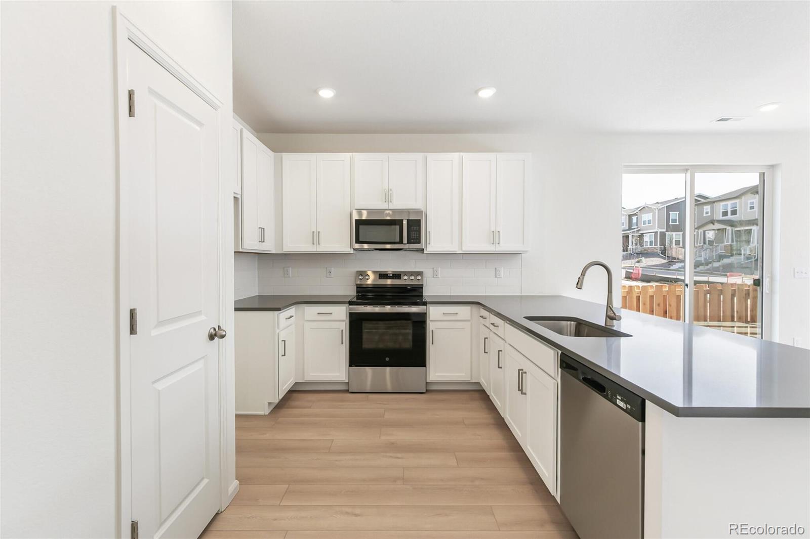 MLS Image #12 for 13469 e 111th avenue,commerce city, Colorado