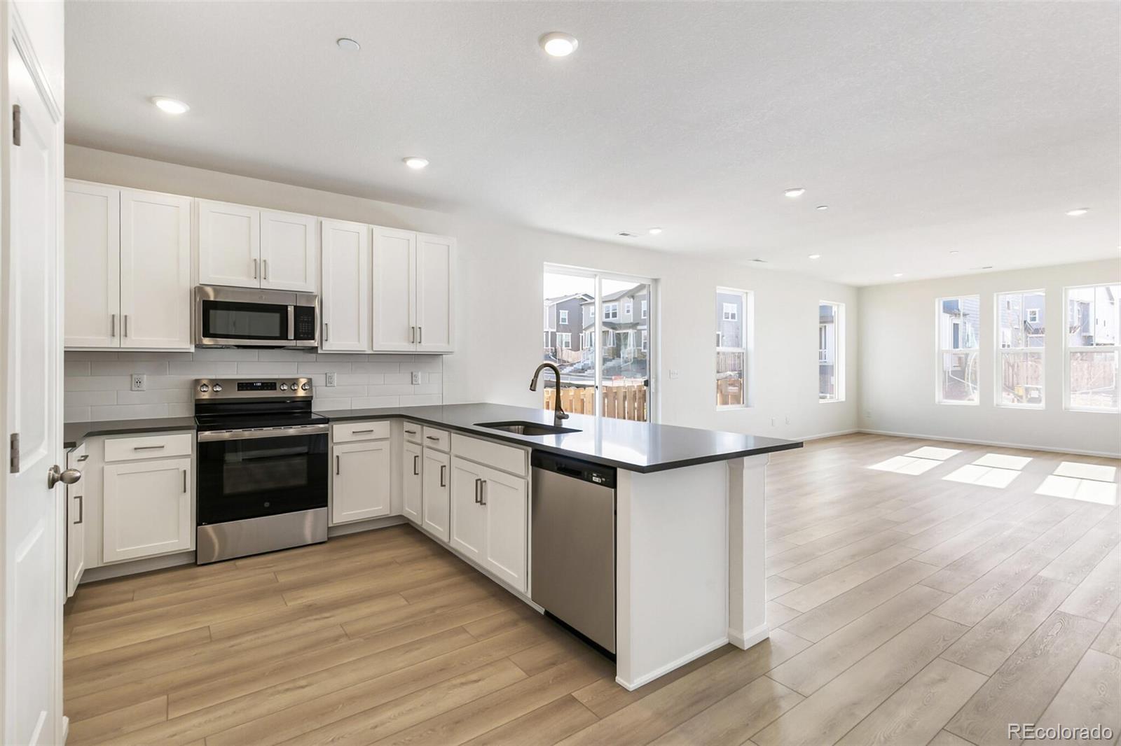 MLS Image #13 for 13469 e 111th avenue,commerce city, Colorado