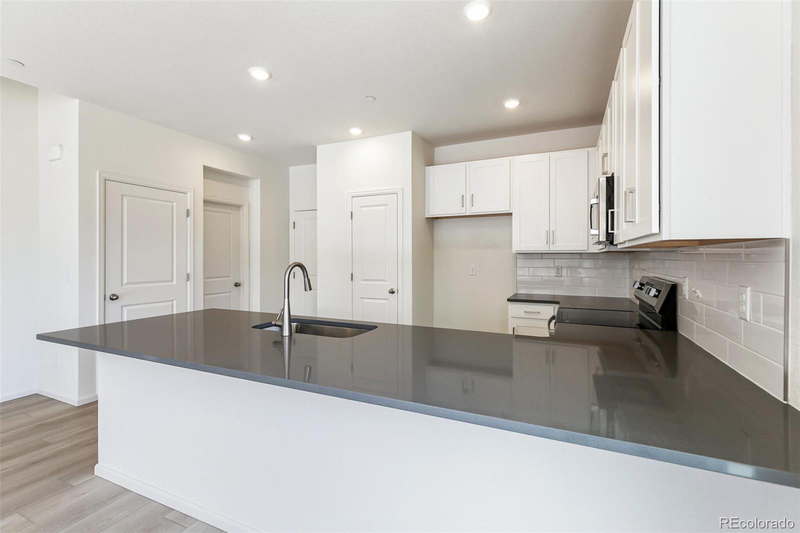 MLS Image #9 for 13469 e 111th avenue,commerce city, Colorado