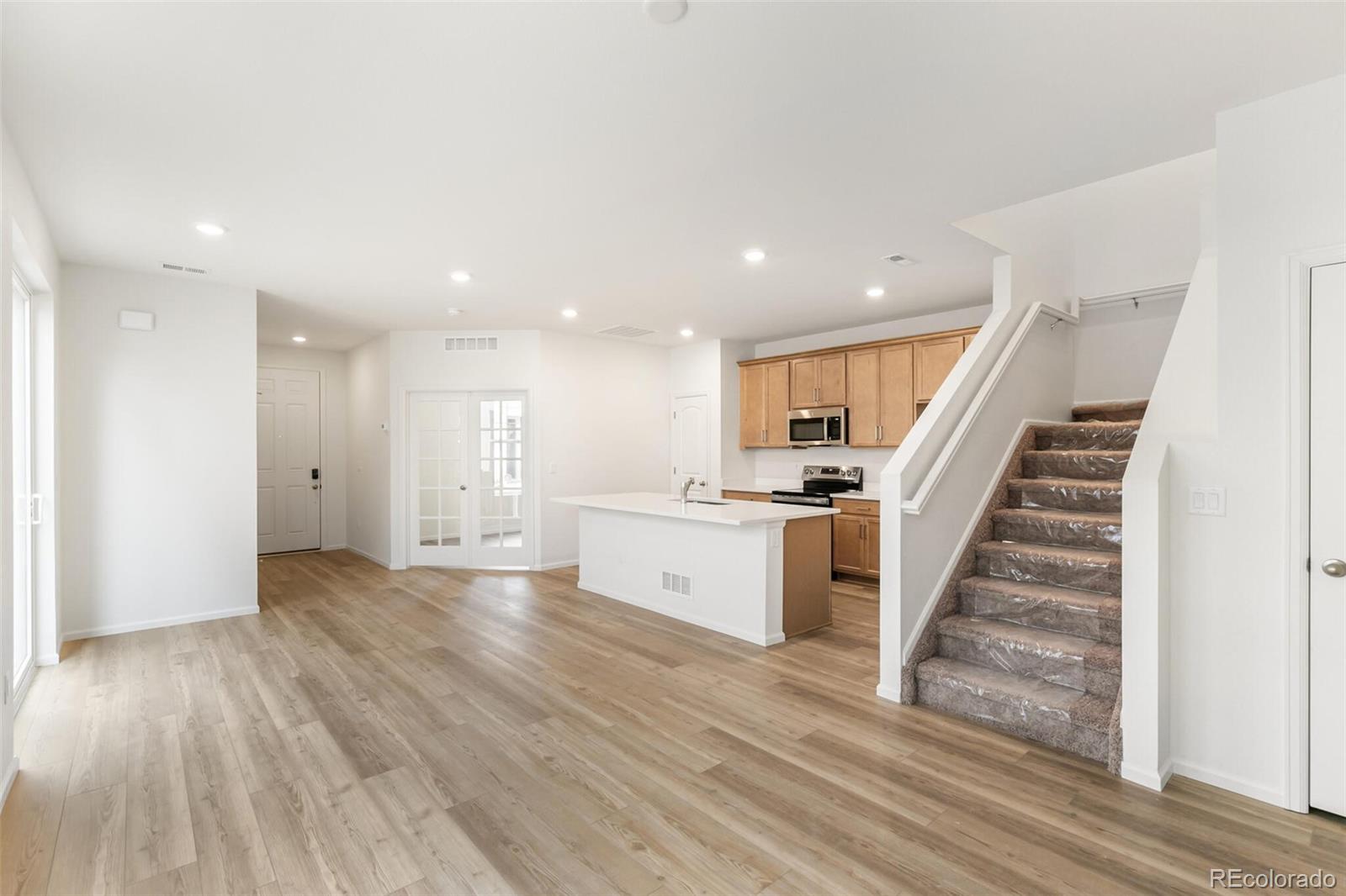 MLS Image #2 for 28778 e 6th place,watkins, Colorado