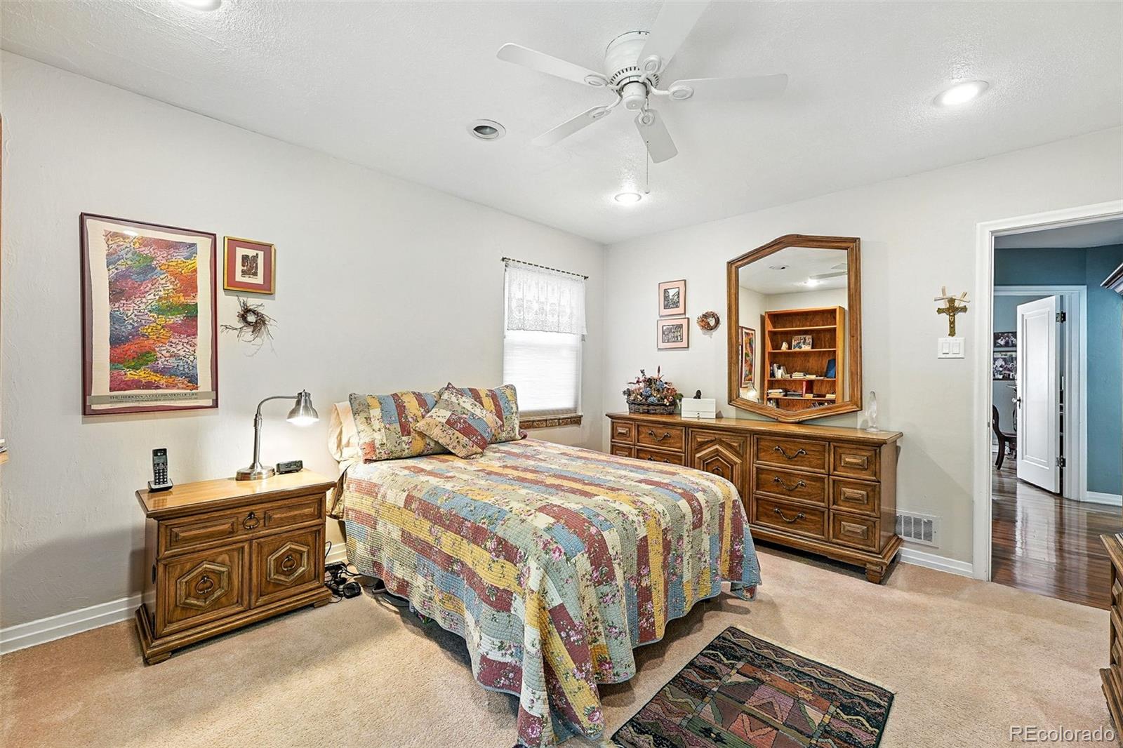 MLS Image #19 for 1470  birch street,denver, Colorado