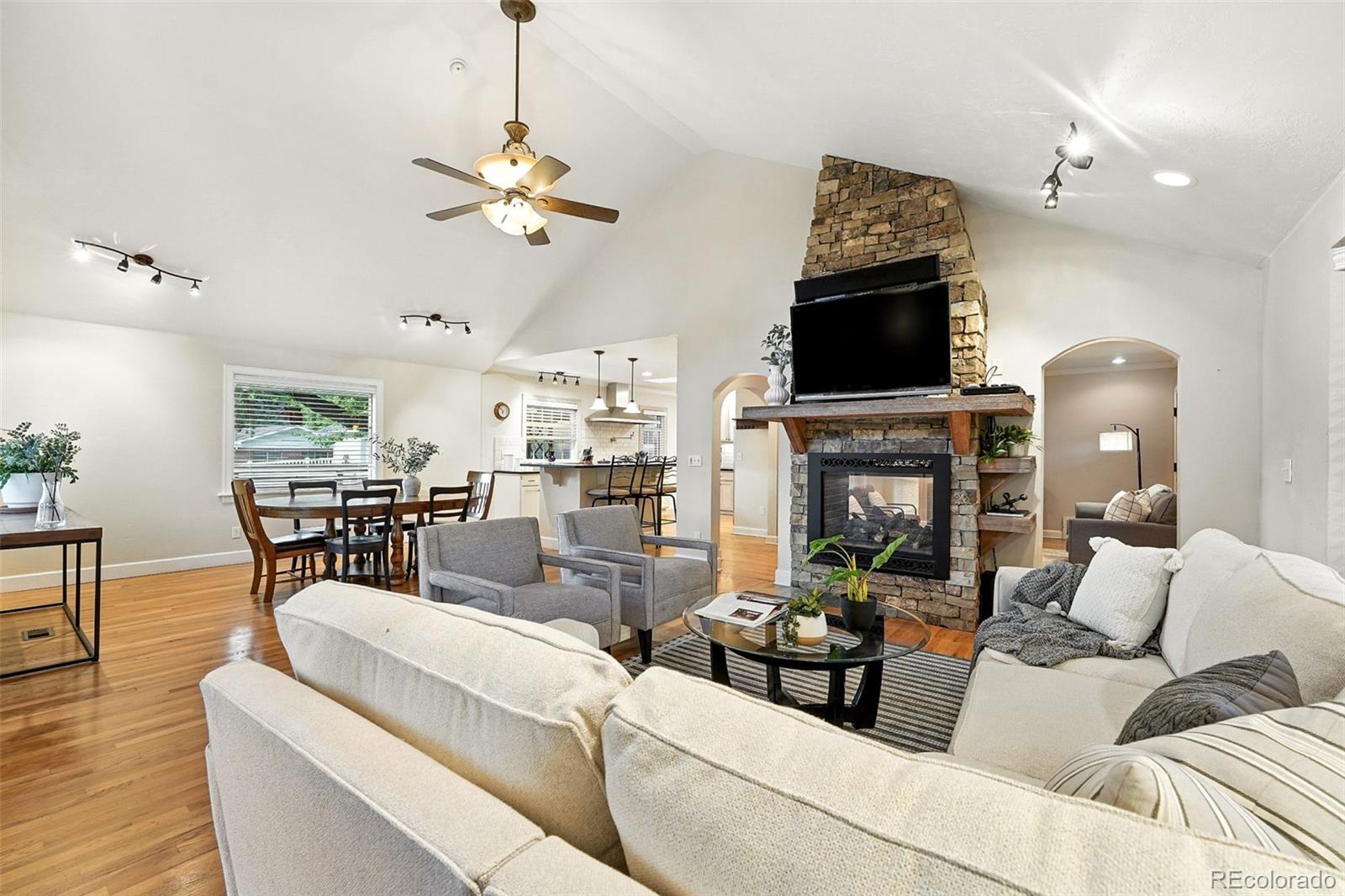MLS Image #6 for 1101  pikeview street,lakewood, Colorado