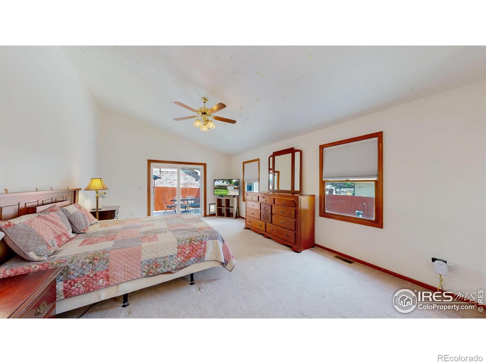 MLS Image #14 for 1107  navajo place,berthoud, Colorado