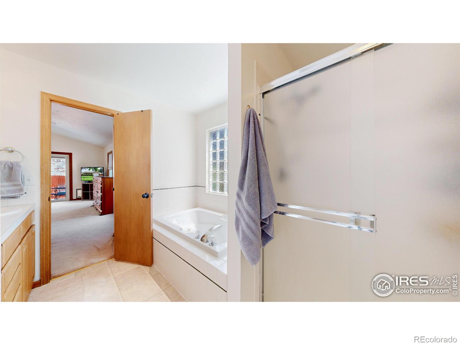 MLS Image #16 for 1107  navajo place,berthoud, Colorado