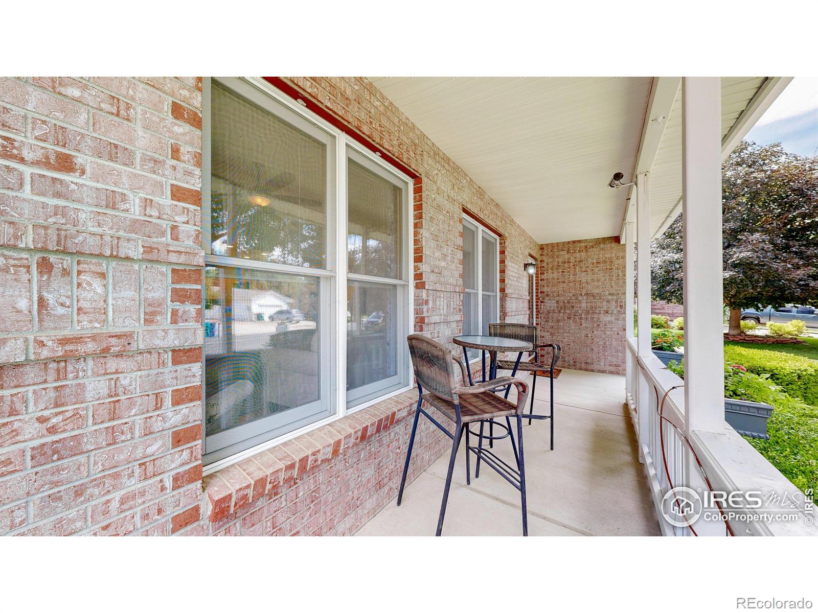 MLS Image #2 for 1107  navajo place,berthoud, Colorado