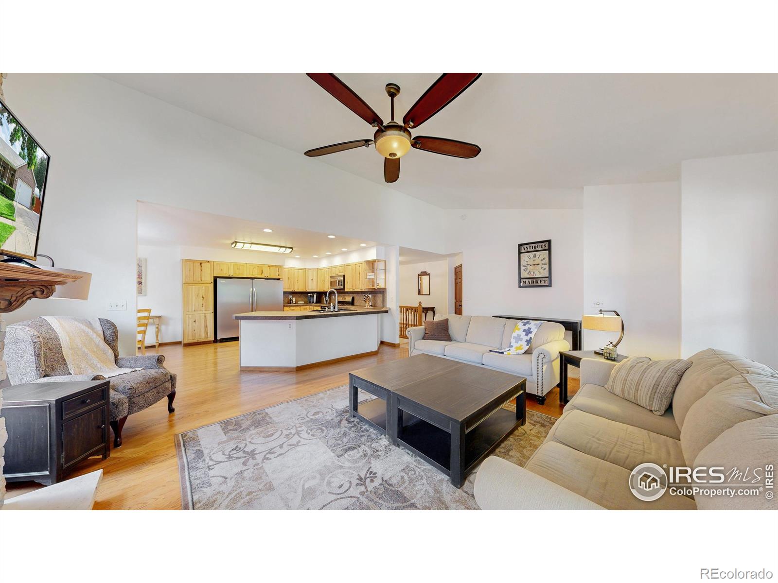 MLS Image #8 for 1107  navajo place,berthoud, Colorado
