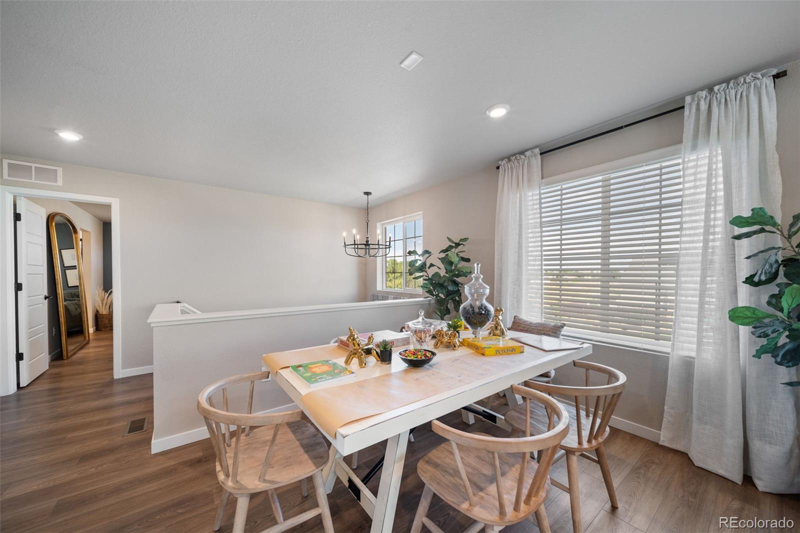 MLS Image #42 for 22292 e 38th place,aurora, Colorado