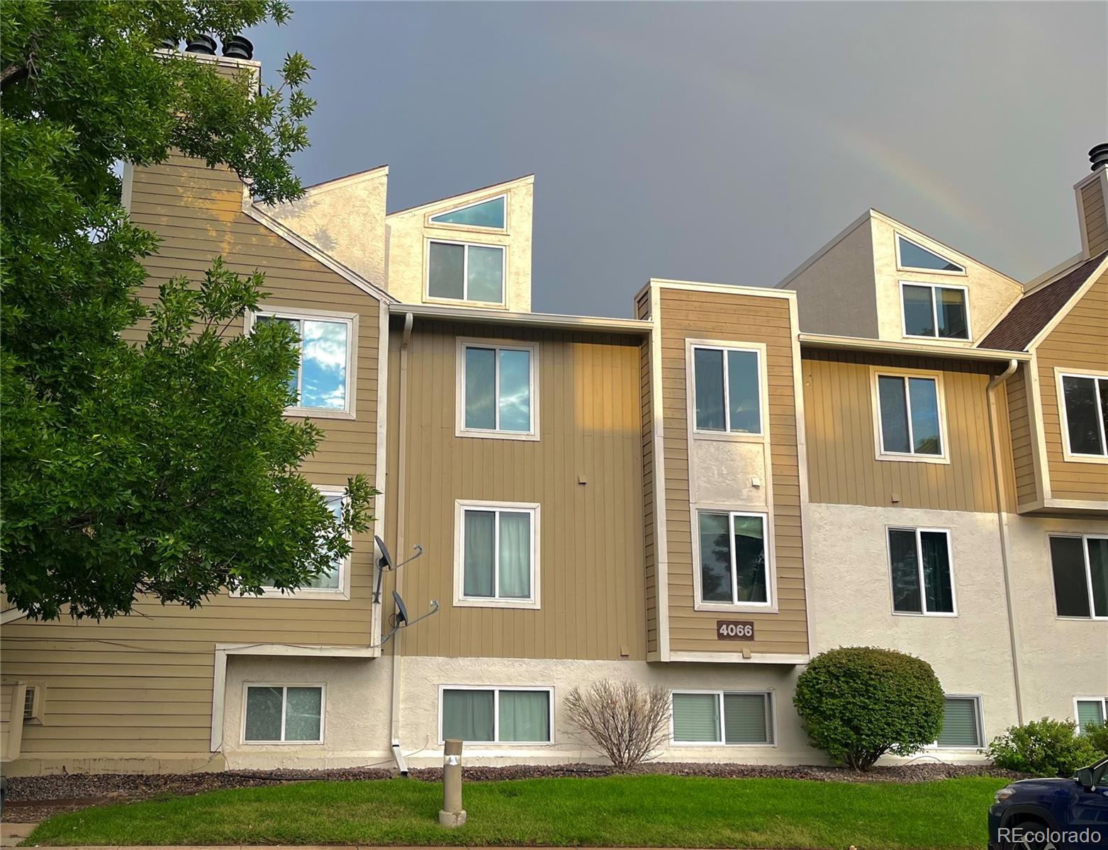 MLS Image #1 for 4066 s atchison way 301,aurora, Colorado