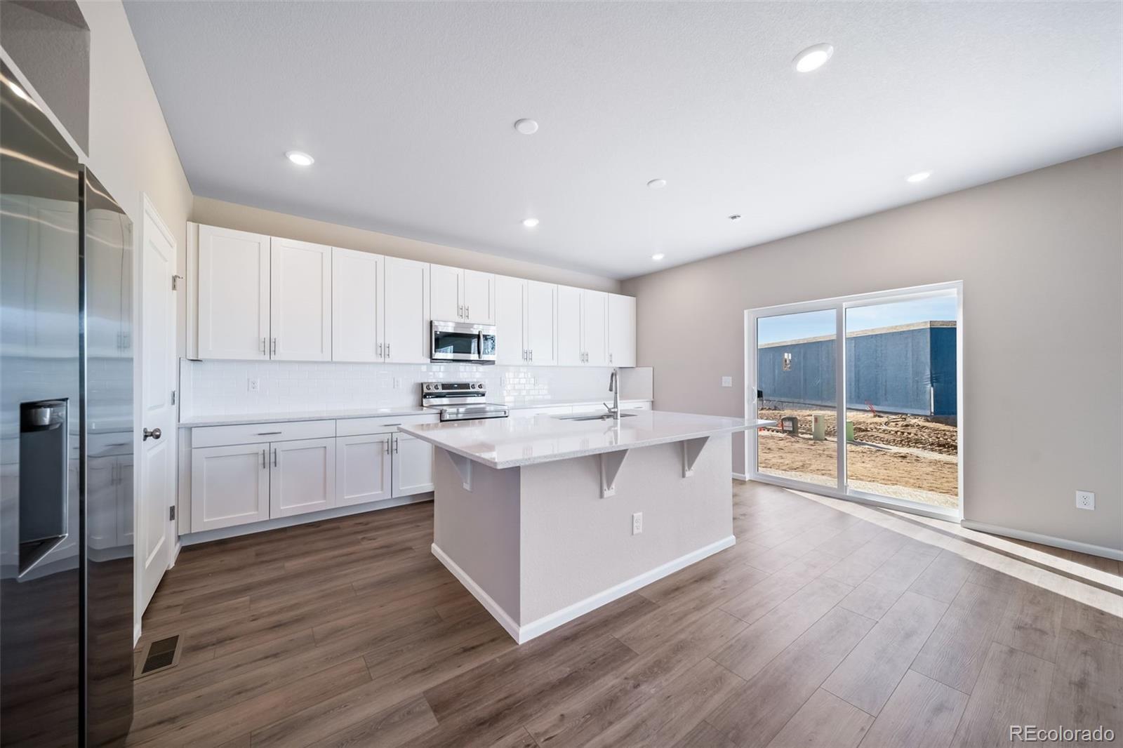MLS Image #7 for 22302 e 38th place,aurora, Colorado