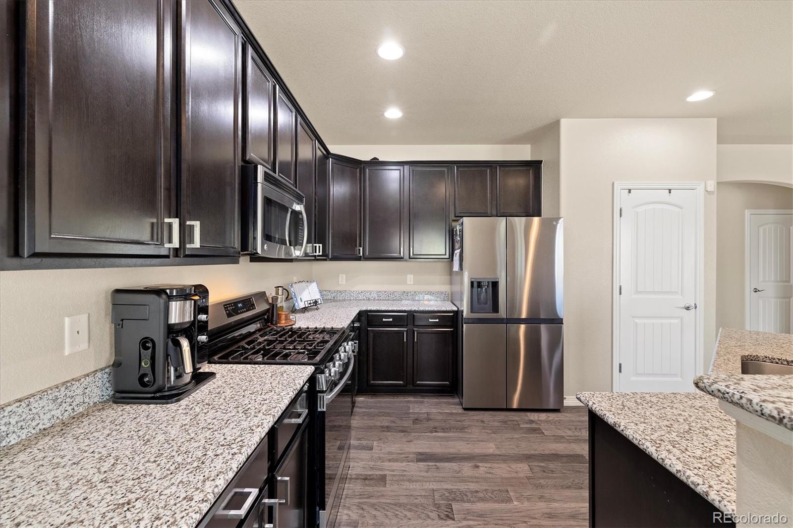 MLS Image #6 for 2757  stallion way,mead, Colorado