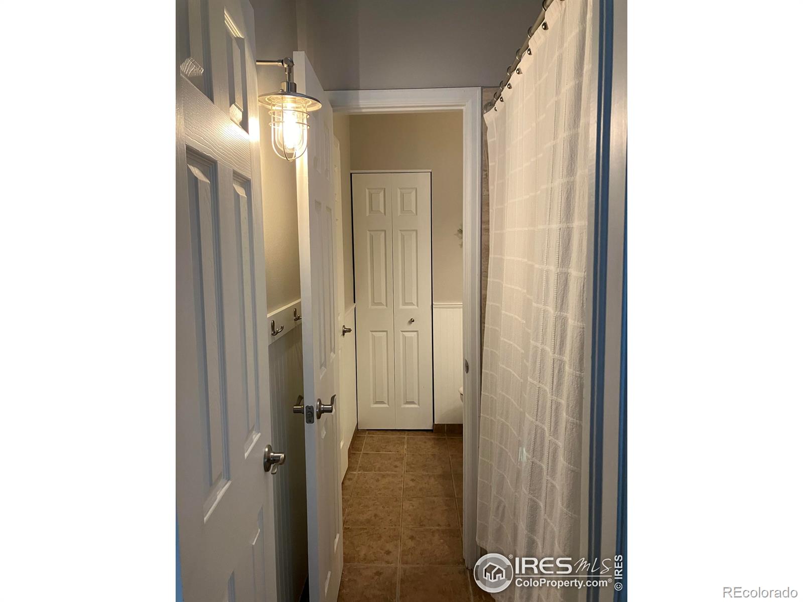 MLS Image #18 for 912  butte pass drive,fort collins, Colorado